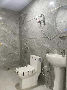 Common Bathroom Image of 1600 Sq.ft 3 BHK Apartment / Flat for sale in Venice Aspire, Noida Extension Greater Noida for Rs. 5700000