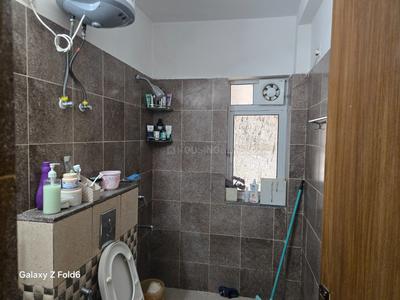 Bathroom Image of 1371 Sq.ft 2.5 BHK Apartment / Flat for sale in ASF Isle de Royale, Gwal Pahari Gurgaon for Rs. 17500000