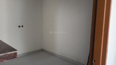 Bedroom Image of 450 Sq.ft 1.5 BHK Builder Floor for rent in Sector 110 Gurgaon for Rs. 12000