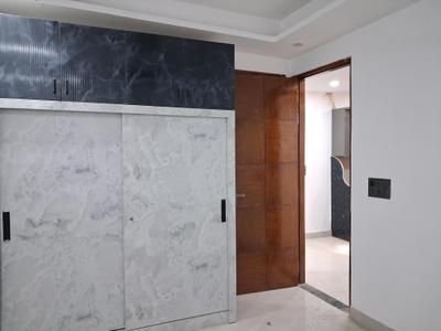 Bedroom Image of 1500 Sq.ft 4 BHK Apartment / Flat for sale in JMD Aashirwad Apartment, Sector 73 Noida for Rs. 5500000
