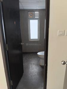 Bathroom Image of 1577 Sq.ft 3 BHK Apartment / Flat for sale in Olympia Opaline Sequel, Navalur Chennai for Rs. 14500000