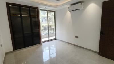 Bedroom Image of 2000 Sq.ft 4 BHK Builder Floor for sale in Kaushambi Ghaziabad for Rs. 23000000