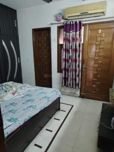 Bedroom Image of 900 Sq.ft 2 BHK Builder Floor for rent in Ashok Nagar New Delhi for Rs. 30000