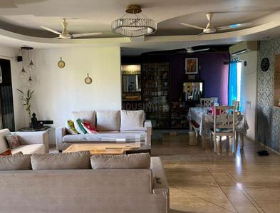 Hall Image of 730 Sq.ft 2 BHK Apartment / Flat for sale in Mulund West Mumbai for Rs. 8350000