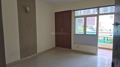 Bedroom Image of 1040 Sq.ft 2 BHK Apartment / Flat for rent in Supertech Livingston, Crossings Republik Ghaziabad for Rs. 18500