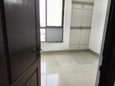 Bedroom Image of 1388 Sq.ft 3 BHK Apartment / Flat for sale in Unitech Uniworld Gardens 2, Sector 47 Gurgaon for Rs. 19300000