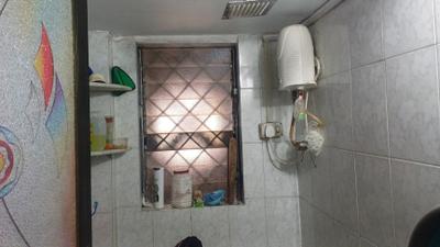 Bathroom Image of 650 Sq.ft 1 BHK Apartment / Flat for sale in Nerul Navi Mumbai for Rs. 6500000