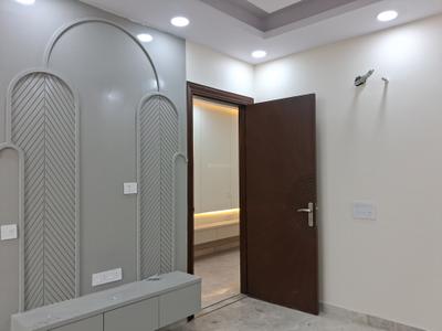 Bedroom Image of 2250 Sq.ft 4 BHK Builder Floor for sale in Paschim Vihar New Delhi for Rs. 49000000