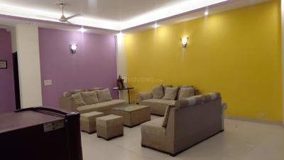 Living Room Image of 6200 Sq.ft 4 BHK Builder Floor for rent in Sector 46 Noida for Rs. 70000