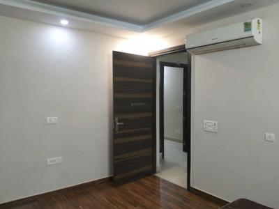 Bedroom Image of 3500 Sq.ft 4 BHK Builder Floor for sale in Vikaspuri New Delhi for Rs. 64999999
