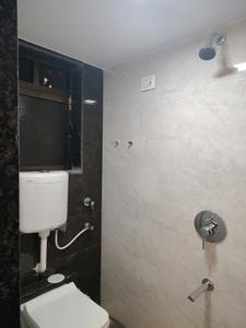 Common Bathroom Image of 963 Sq.ft 2 BHK Apartment / Flat for rent in Rustomjee Urbania Acura, Thane West Thane for Rs. 48000