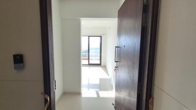 Image of 1025 Sq.ft 2 BHK Apartment / Flat for rent in Shapoorji Pallonji Joyville Sensorium, Maan, Pune for Rs. 26500