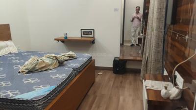 Bedroom Image of 1450 Sq.ft 3 BHK Builder Floor for sale in Mansarover Garden New Delhi for Rs. 22500000