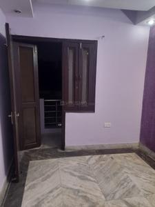 Bedroom Image of 750 Sq.ft 2 BHK Builder Floor for rent in Preet Vihar New Delhi for Rs. 16000
