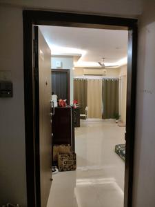 Main Entrance Image of 650 Sq.ft 1.5 BHK Apartment / Flat for sale in Ghatkopar East Mumbai for Rs. 13500000
