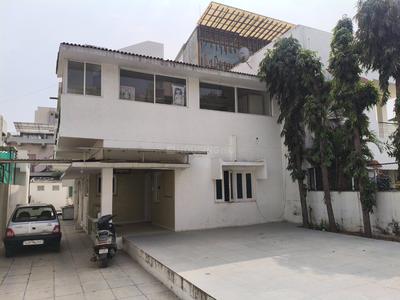 4 BHK Villa