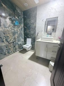 Image of 2250 Sq.ft 4 BHK Builder Floor for sale in Vikaspuri, New Delhi for Rs. 42500000