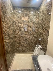 Bathroom Image of 900 Sq.ft 2 BHK Independent House for rent in Subhash Nagar New Delhi for Rs. 38500
