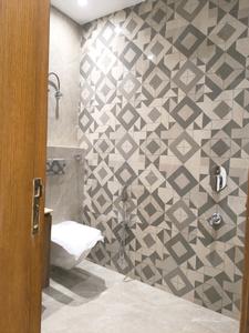 Bedroom One Image of 1300 Sq.ft 3 BHK Builder Floor for sale in Indirapuram Ghaziabad for Rs. 19500000