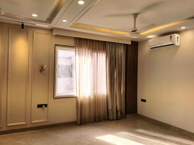 Living Room Image of 1350 Sq.ft 2.5 BHK Builder Floor for rent in BPTP Astaire Garden Floors, Sector 70A Gurgaon for Rs. 42000