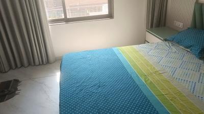 Bedroom Image of 1000 Sq.ft 3 BHK Apartment / Flat for rent in Shaligram Prime, South Bopal Ahmedabad for Rs. 50000