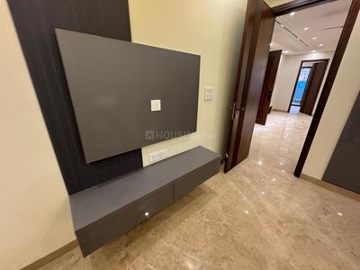 Bedroom Image of 1051 Sq.ft 2 BHK Builder Floor for rent in Ramesh Nagar New Delhi for Rs. 34000