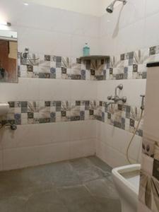 Bathroom Image of 4500 Sq.ft 4 BHK Builder Floor for rent in Halasuru Bengaluru for Rs. 150000
