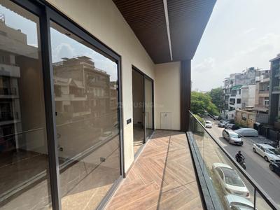 Balcony Image of 2400 Sq.ft 4 BHK Builder Floor for sale in Defence Colony New Delhi for Rs. 125000000