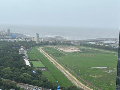 Balcony Image of 1500 Sq.ft 3 BHK Apartment / Flat for rent in Piramal Mahalaxmi South Tower, Worli Mumbai for Rs. 300000