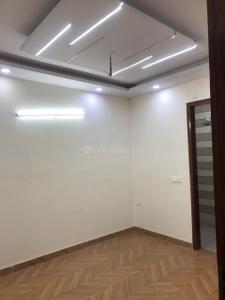 Bedroom Image of 990 Sq.ft 3 BHK Builder Floor for sale in Laxmi Nagar New Delhi for Rs. 8300000