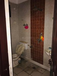 Bathroom Image of 1140 Sq.ft 2 BHK Apartment / Flat for sale in Vrindavan Apartment, Shalimar Garden Ghaziabad for Rs. 5500000