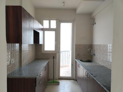Kitchen Image of 1350 Sq.ft 3 BHK Apartment / Flat for sale in Amrapali Heartbeat City II, Sector 107 Noida for Rs. 14950007