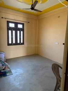 Bedroom Image of 1200 Sq.ft 2 BHK Builder Floor for rent in Jhusi Allahabad for Rs. 8000
