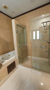 Image of 8100 Sq.ft 4 BHK Builder Floor for rent in Panchsheel Park, New Delhi for Rs. 400000
