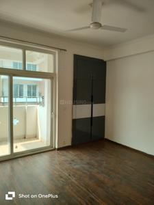 Bedroom Image of 1420 Sq.ft 3 BHK Apartment / Flat for sale in Amrapali Silicon City, Sector 76 Noida for Rs. 14600000