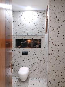 Common Bathroom Image of 1620 Sq.ft 3 BHK Builder Floor for sale in BPTP District 3, Sector 85 Faridabad for Rs. 17000000