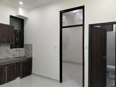 Living Room Image of 750 Sq.ft 2 BHK Apartment / Flat for sale in CI Golf City, Kambakshpur Noida for Rs. 3086100