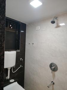 Common Bathroom Image of 530 Sq.ft 1 BHK Apartment / Flat for rent in Kavya Hill View, Kasarvadavali Thane for Rs. 16000