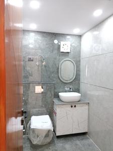 Common Bathroom Image of 1800 Sq.ft 4 BHK Apartment / Flat for sale in Ashwaryam Apartments, Sector 4 Dwarka New Delhi for Rs. 42100000