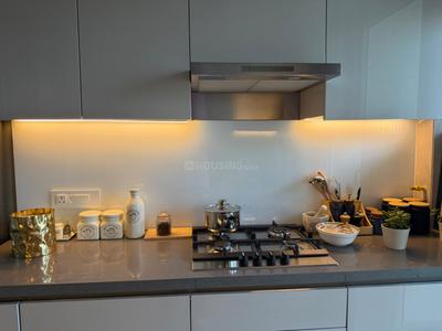 Kitchen Image of 2350 Sq.ft 3.5 BHK Apartment / Flat for rent in DLF One Midtown, Karampura New Delhi for Rs. 90000