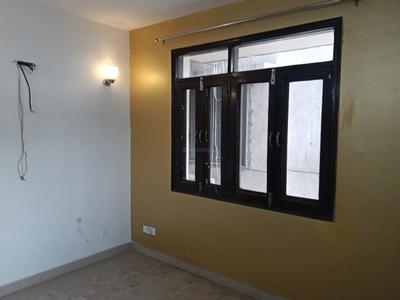 Bedroom Image of 1200 Sq.ft 2 BHK Apartment / Flat for sale in CGHS Kunj Vihar Apartment, Sector 12 Dwarka New Delhi for Rs. 20000000