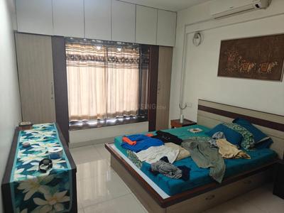 Bedroom Image of 1450 Sq.ft 3 BHK Apartment / Flat for rent in Raviraj Fortaleza Apartment, Kalyani Nagar Pune for Rs. 75000