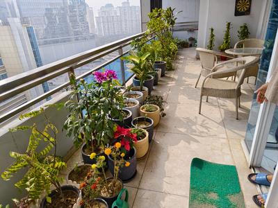 Balcony Image of 3950 Sq.ft 4 BHK Apartment / Flat for sale in DLF Pinnacle, Sector 43 Gurgaon for Rs. 133000000