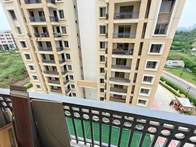 Balcony Image of 1400 Sq.ft 2 BHK Apartment / Flat for rent in Eiffel Vivassa Estate, Sultanpur Road Lucknow for Rs. 25000