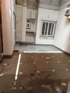 Bedroom Image of 1300 Sq.ft 2.5 BHK Apartment / Flat for sale in DDA Sector C Pocket 6, Vasant Kunj New Delhi for Rs. 36000000