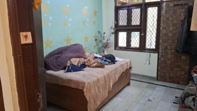 Bedroom Image of 1000 Sq.ft 2 BHK Builder Floor for sale in Vaishali Ghaziabad for Rs. 8000000