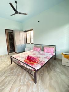 Bedroom Image of 1680 Sq.ft 2.5 BHK Apartment / Flat for rent in Basera Shree Kunj, Basharatpur Gorakhpur for Rs. 15000