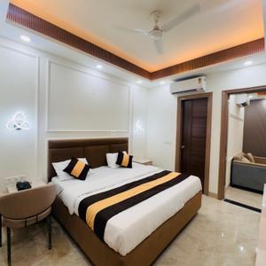 Bedroom Image of 1000 Sq.ft 1 BHK Apartment / Flat for rent in Sector 46 Gurgaon for Rs. 38000