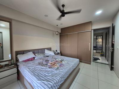 Bedroom Image of 1760 Sq.ft 3 BHK Apartment / Flat for rent in Vishwanath Maher Select, Shela Ahmedabad for Rs. 45000