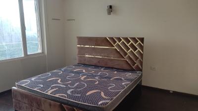 Bedroom Image of 4500 Sq.ft 3 BHK Builder Floor for rent in Sector 107 Noida for Rs. 150000